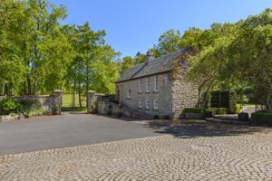 Photo 24- click for photo gallery